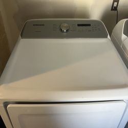 Washer and Dryer Set $650