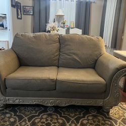 Beige couch set 