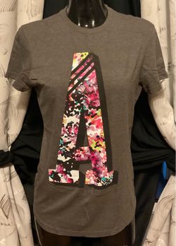 2 ADIDAS GRAPHIC  T SHIRTS BRAND NEW