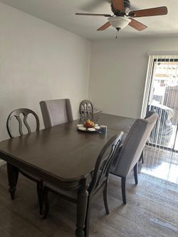Solid wood extendable dining table set