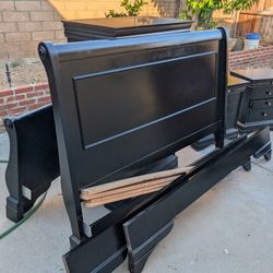 Black Bedroom Set 