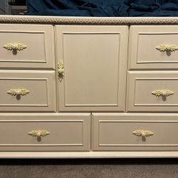 Twin bedroom set