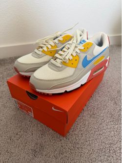 Nike Air Max 90 Sneakers