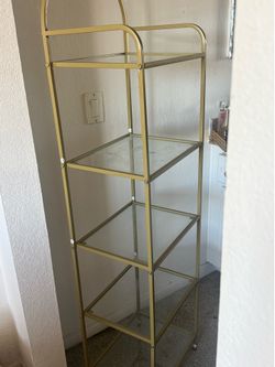 Bathroom shelves