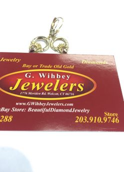 14 Kt Gold , hanging “ Irish cladda “ Earrings