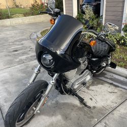 2013 Harley Davidson Sportster 883