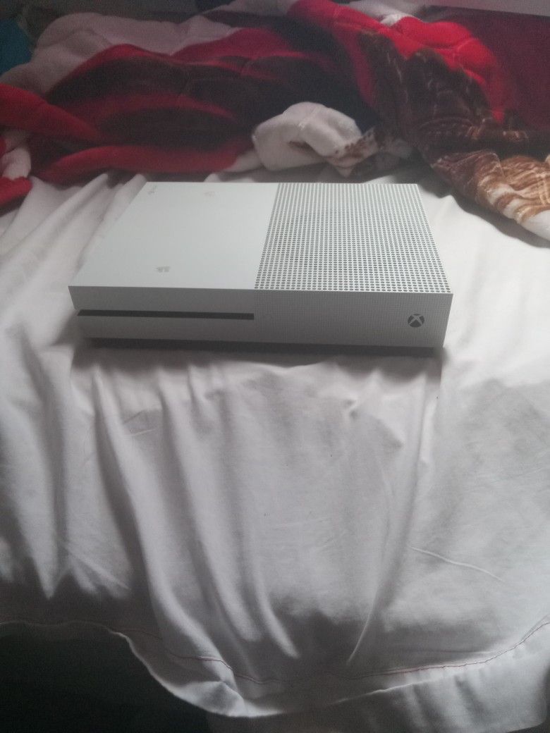Xbox One S 1TB