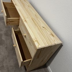 RAST 6-Drawer Dresser Pine Practically New