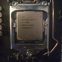 Intel Core I7 7700k 4.2 5hz