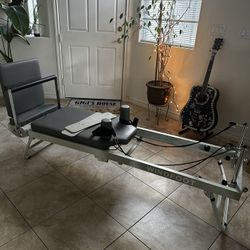 Almost New Pilates Reformer
