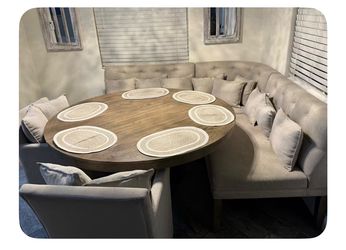 Big bench  only with small pillows   **NO TABle**