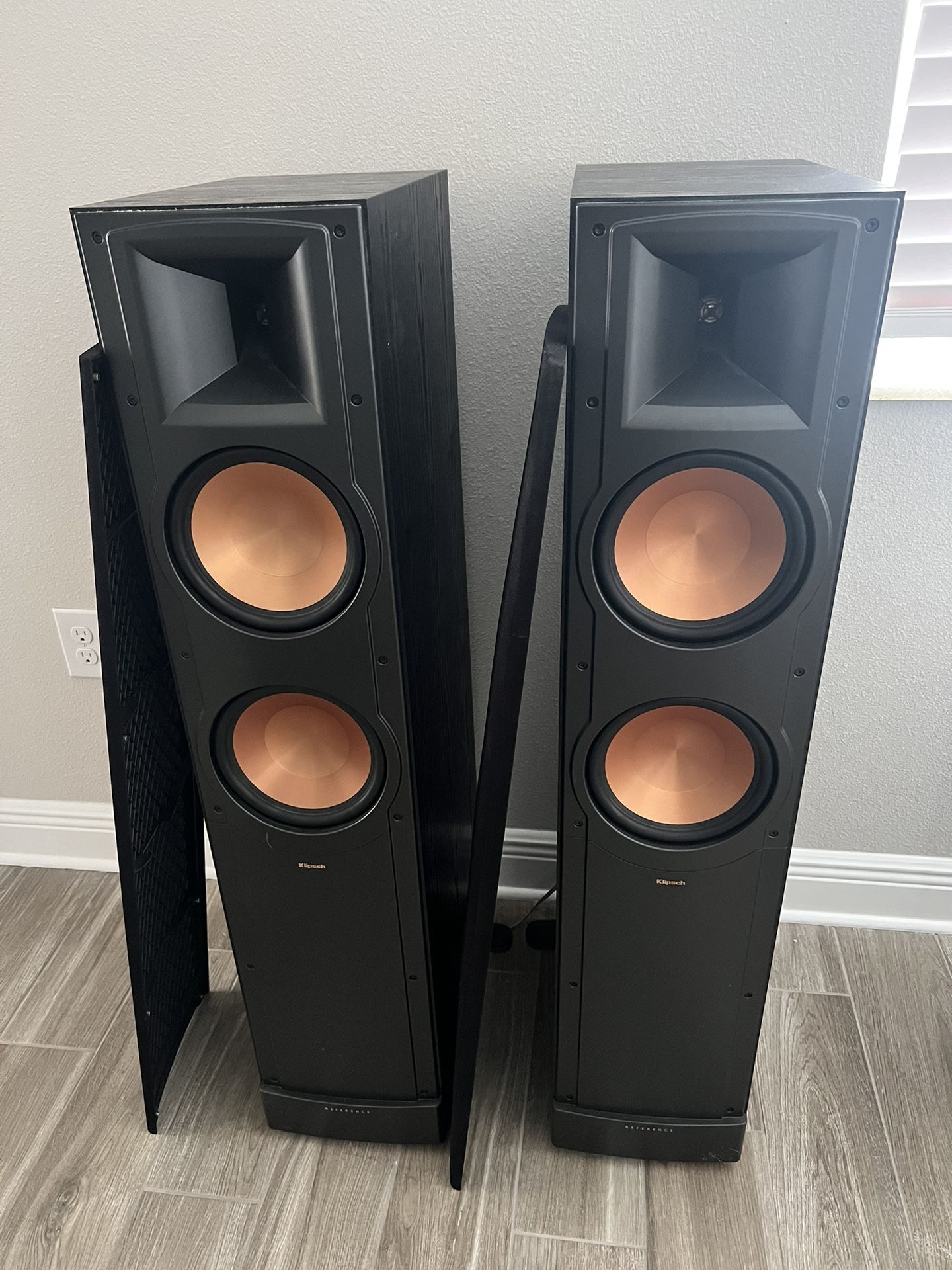 Klipsch Tower Speakers RF-82 II
