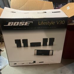 Bose Lifestyle V30