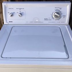 KENMORE WASHER IN EXCELLENT CONDITION 