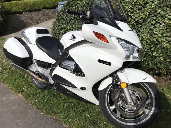 2006 honda st1300