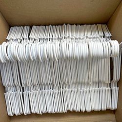 25 plastic hangers in assorted colors