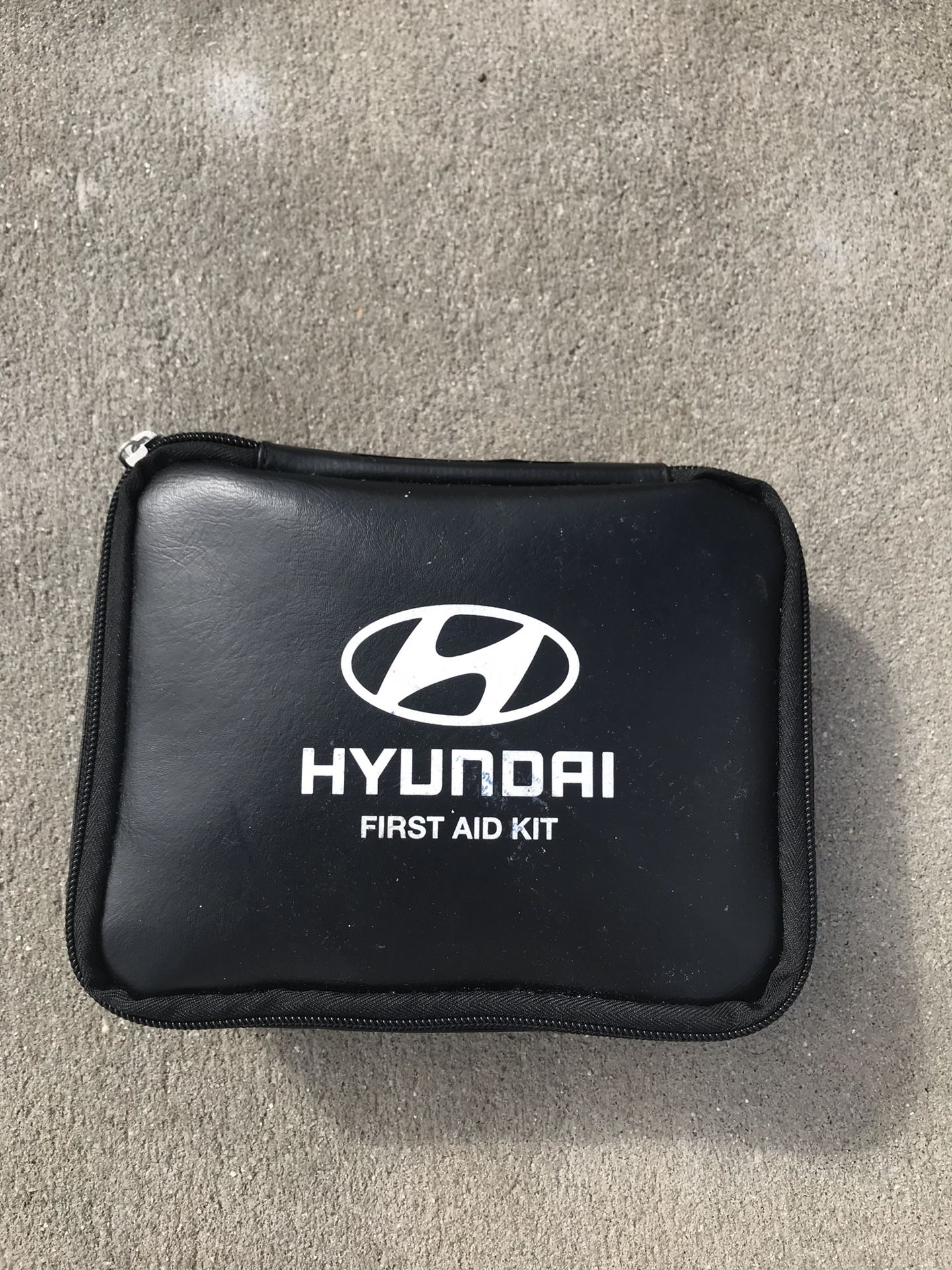 Hyundai first aid kit