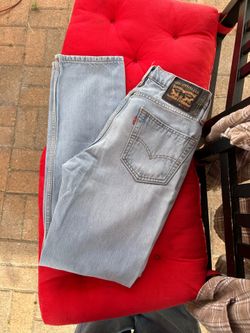 Levi Size 30x30