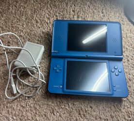 Nintendo DSi XL Blue Handheld Console with Charger and Sonic Colors