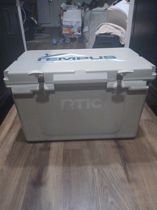 Rtic Tempus Cooler 