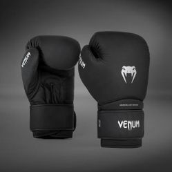 Venom Boxing Gear
