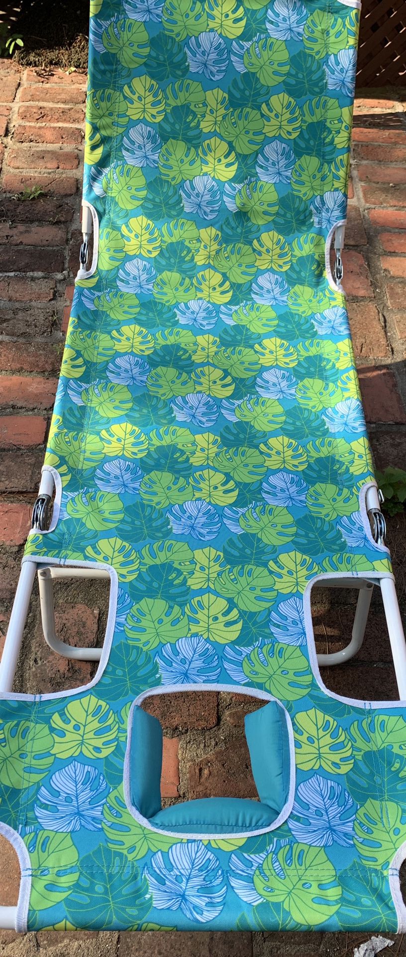 3 Misty Harbor Facedown Lounger, Cool Blue, including 10chairs.