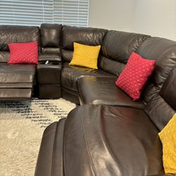 Top Grain Leather Reclining Sectionals 