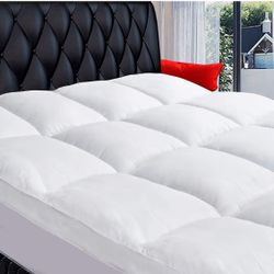 Mattress Topper new in box