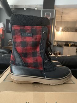 LL Bean winter snow boots red brand new size 11