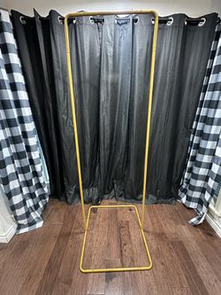 Metal Back Drop