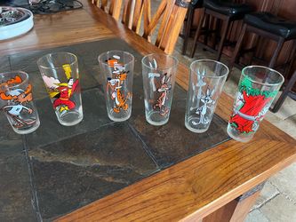 Pepsi Warner / Bullwinkle / DC Comics Collectibles