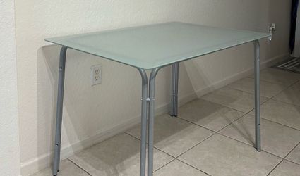 Free Glass Table in great shape