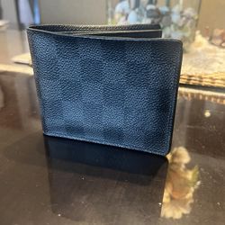 Men’s Louis Vuitton Wallet In Original Box!