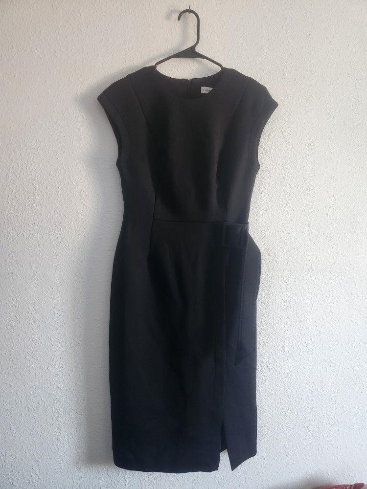 Black Calvin Klein Size 4