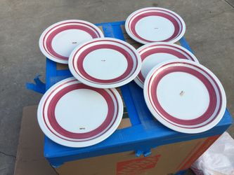 6 rose colored 11” dinner plates