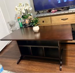 Kids jojo Expresso storage table new for $145