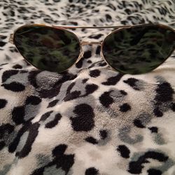 Burberry Sunglasses 