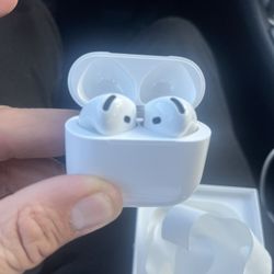 Apple AirPods 4