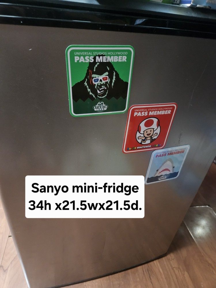 Mini Fridge