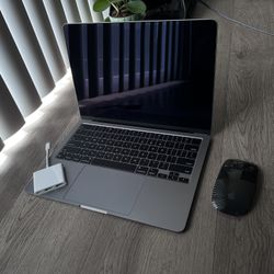 MacBook Air 2022 Mouse Case Adapter