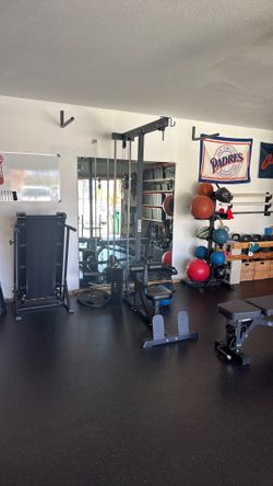 Titán lat pulldown