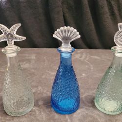 Pebble Textured Seaside Glass Decor Bottles