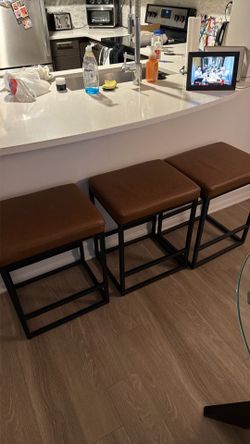 3 barstools  24 inch