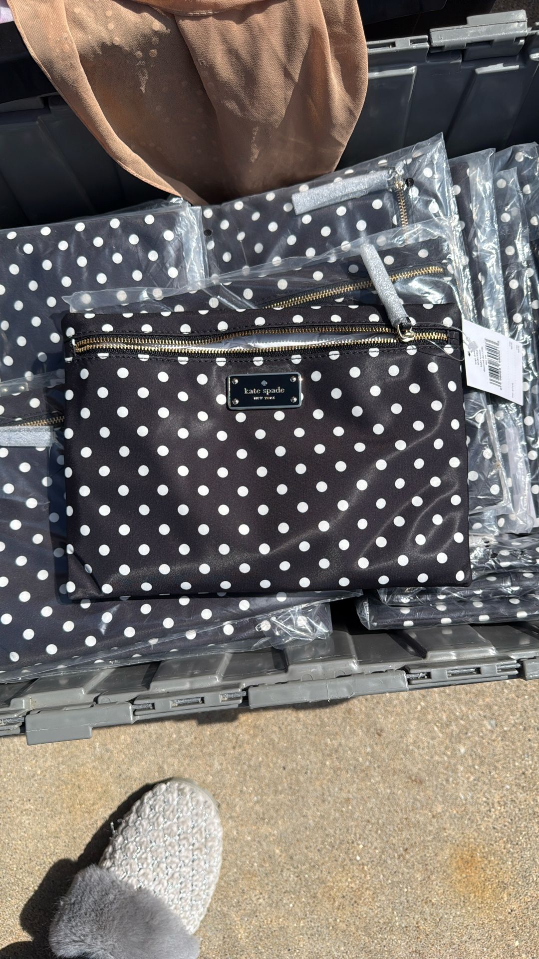 Kate Spade Pouch