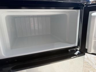 Kenmore Mini Fridge