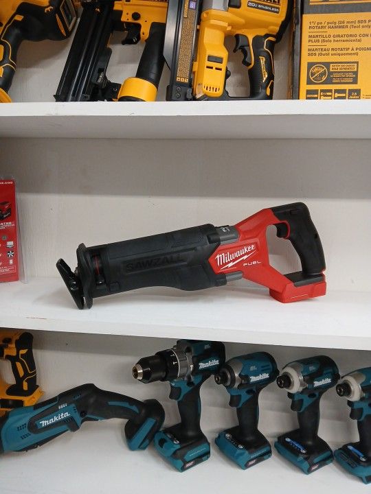 Milwaukee New M18 Fuel Brushless Sawzall