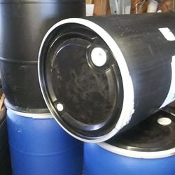  55gal Locking Drums!l Get Them In Often