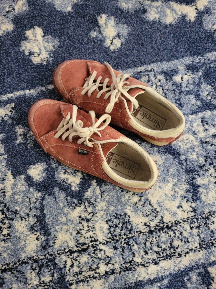 Simple Red Suede Women's Shoe