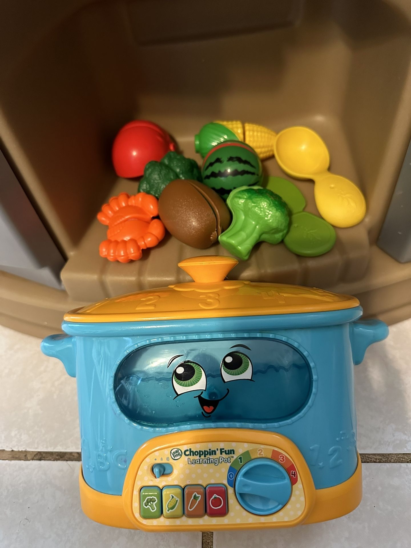 Interactive Cooking Pot With Play Food 