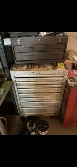 Tool box with assorted CNC MACHINING bits